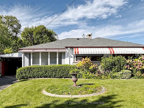 3rd image of 8 Wallbridge Ct