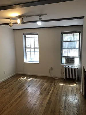 Rented by Sky Management | media 22