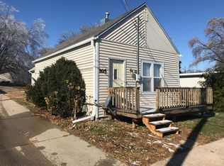 105 N 1st St, Cedar Bluffs, NE 68015