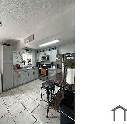 5th image of 26214 SW 141st Pl