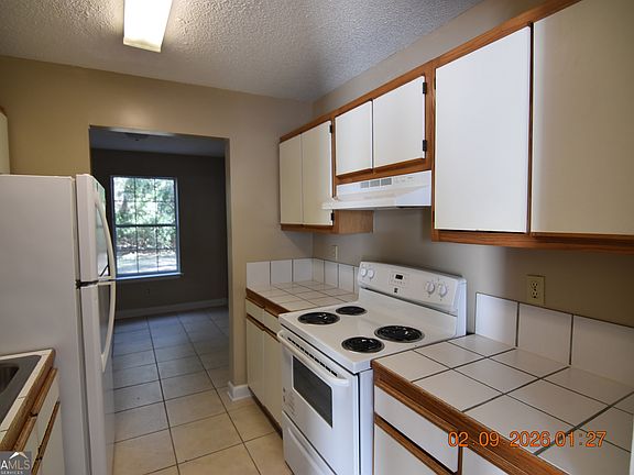 4th image of 758 Morningside Ln