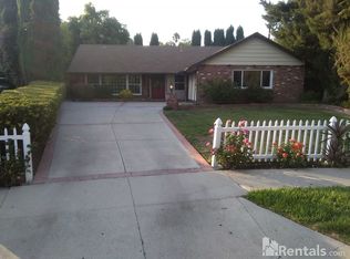 22333 Hart St, Canoga Park, CA 91303