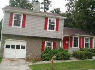 1390 Stoneleigh Way, Stone Mountain, GA 30088