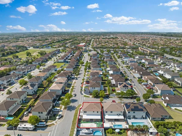 11501 SW 228th Ln, Miami, FL 33170