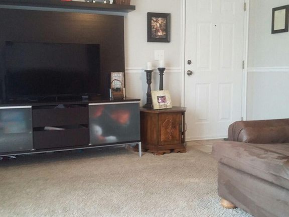 Family room and Tile entry