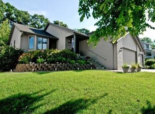 2665 78th St E, Inver Grove Heights, MN 55076