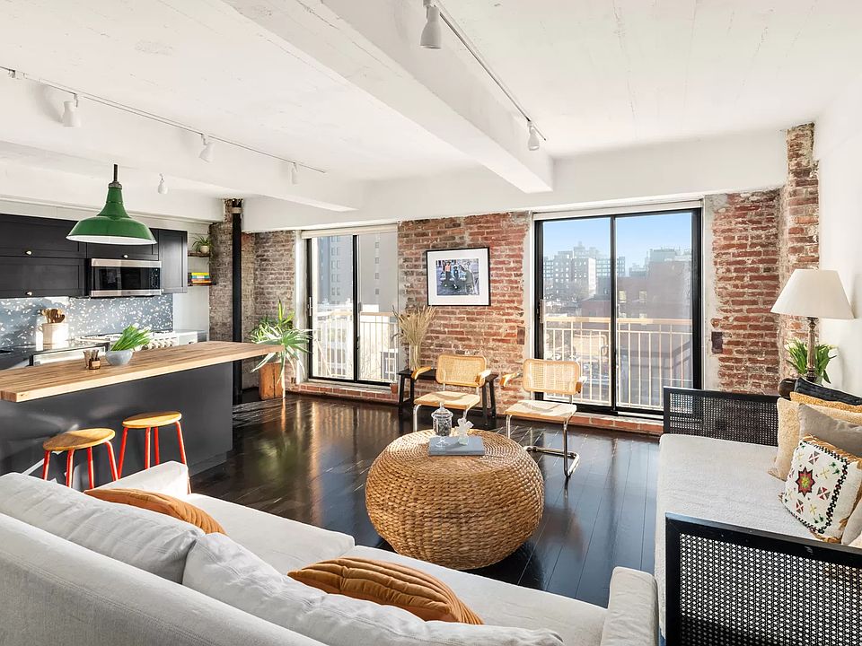 1st image of 330 Wythe Ave APT 5B