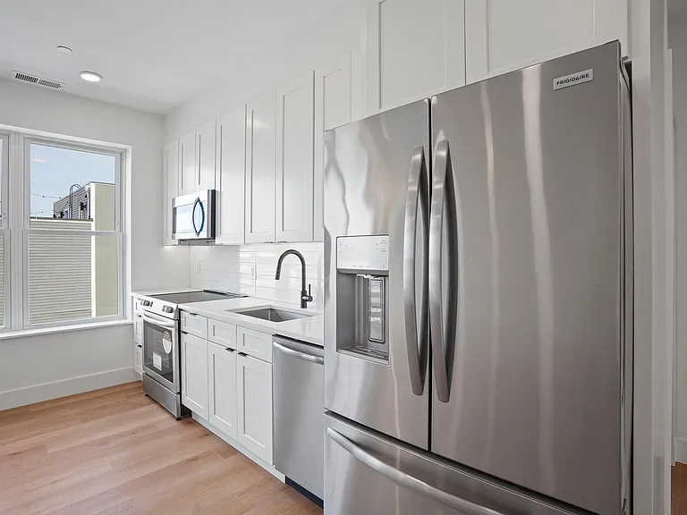Brookland DC Co-Living — Photo 1