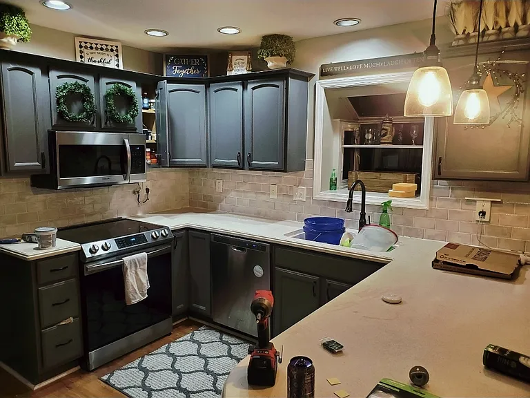 6127 Cedar Hill Ln — Photo 2