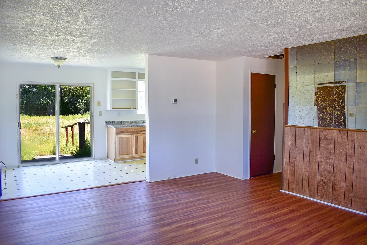 Building Photo - 2824 Howard Ave