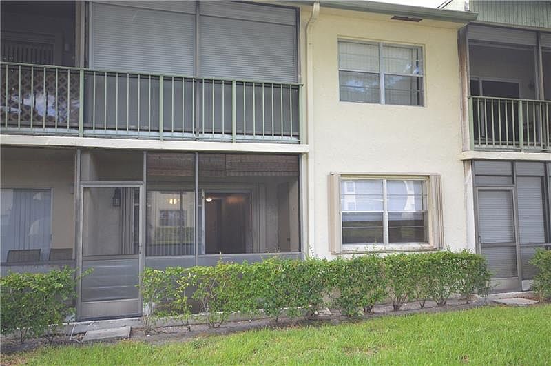1st image of 4146 NW 90th Ave APT 103