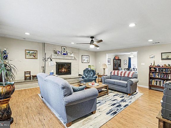 4th image of 52 Arden Rd