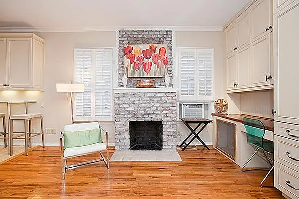 Sold by Platinum Properties | media 16