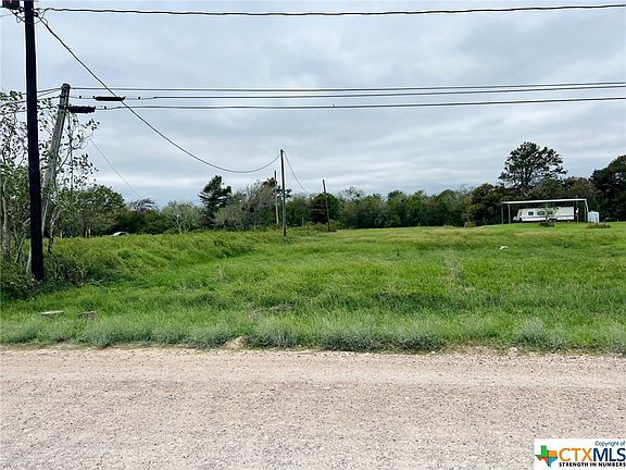 5th image of 221 Guadalupe River Dr