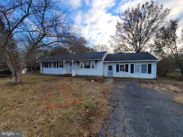 31869 River Rd, Millington, MD 21651