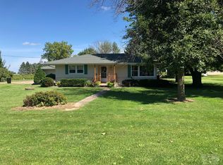 206 N 3rd St, Ollie, IA 52576