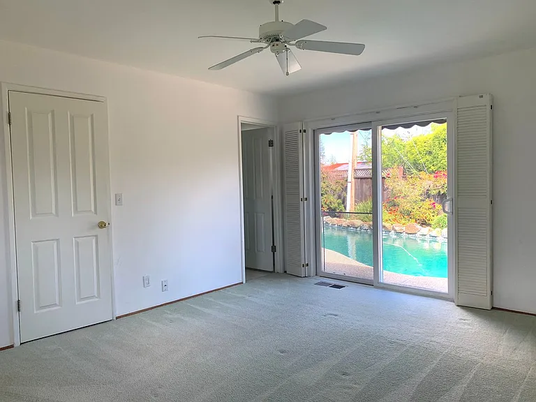 12331 Ted Ct — Photo 11