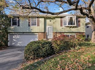 1720 Johnson Dr, Normal, IL 61761