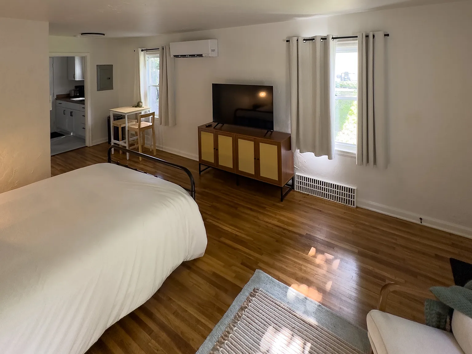 1 bed, $1,450 — Photo 4