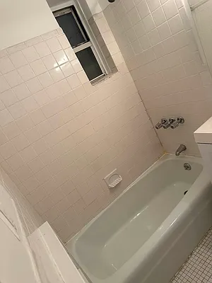 Rented by Sandra Greer Real Estate | media 19