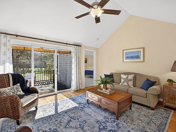 5th image of 24 W Woods Cir #24