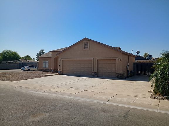 3rd image of 1161 E Avenida Isabela