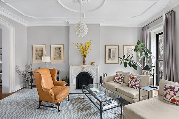 Sold by Compass | media 3