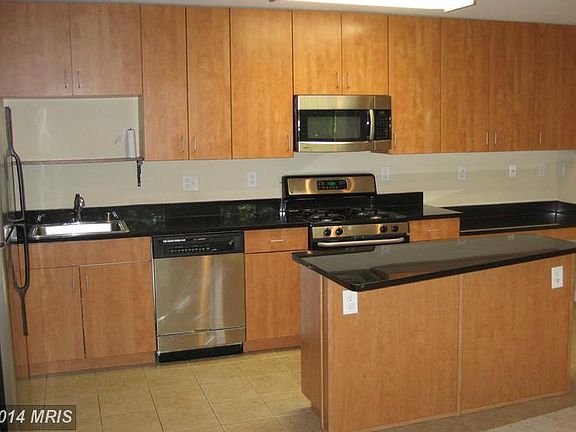 5th image of 1117 Primrose Ct APT 203