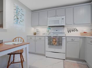 129 Portland Ave APT 16, Old Orchard Beach, ME 04064