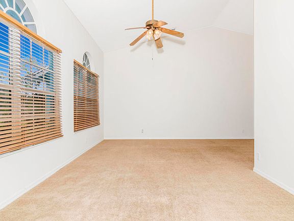 4th image of 17647 81st Ln N