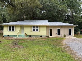 27214 Tag A Long Rd, Lacombe, LA 70445