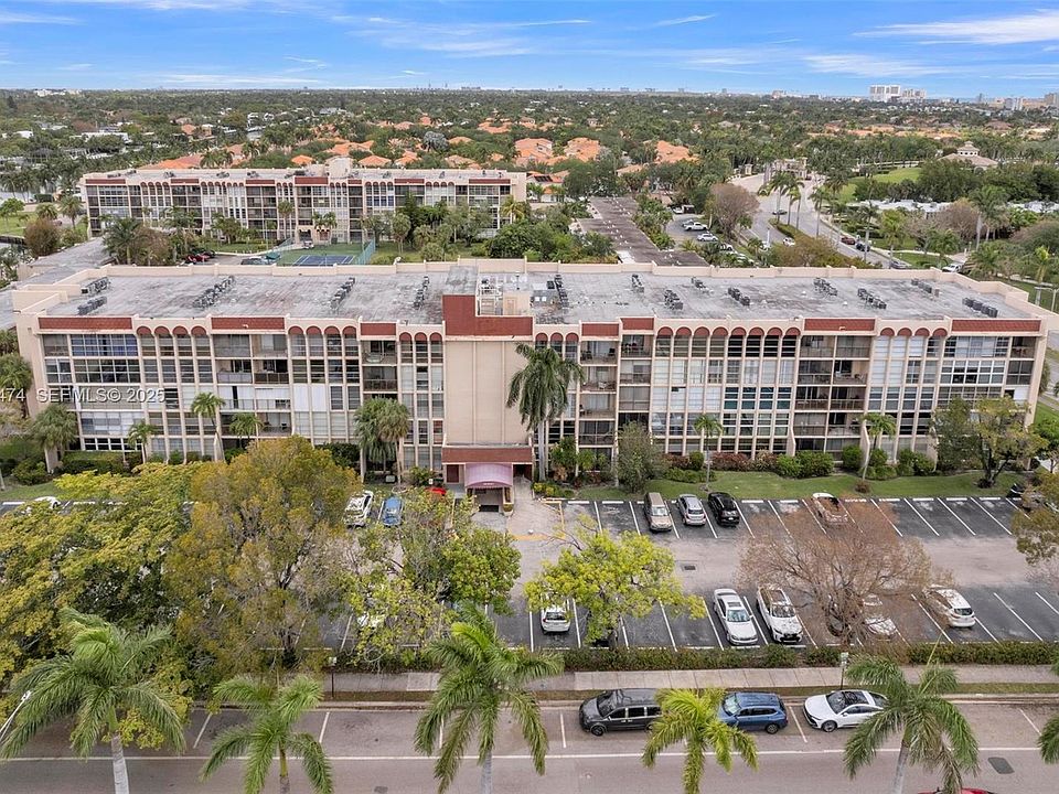 1st image of 2101 Atlantic Shores Blvd APT 201