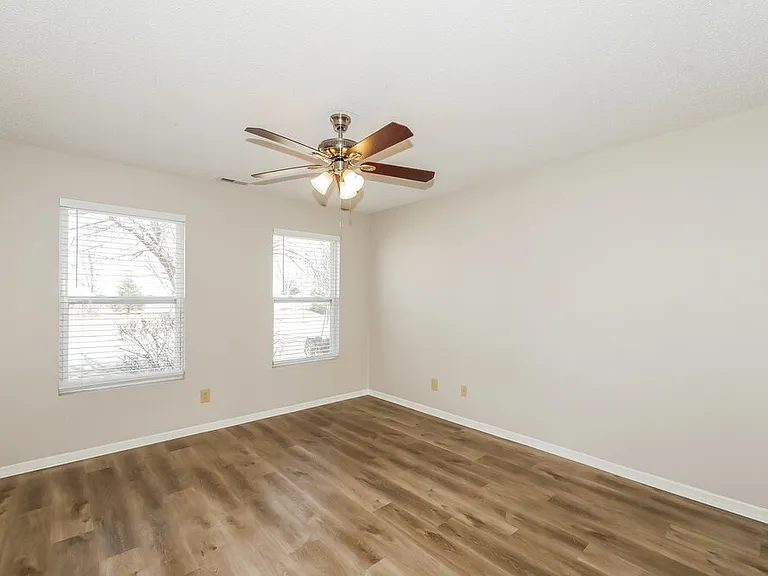 12203 Weathervane Dr — Photo 11