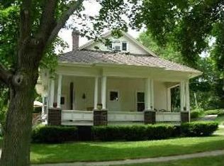 408 N 1st St, Edgerton, WI 53534