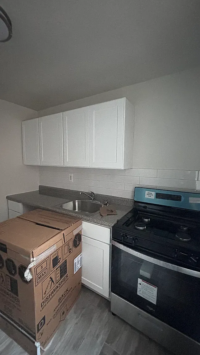 61-88 Dry Harbor Road — Photo 1
