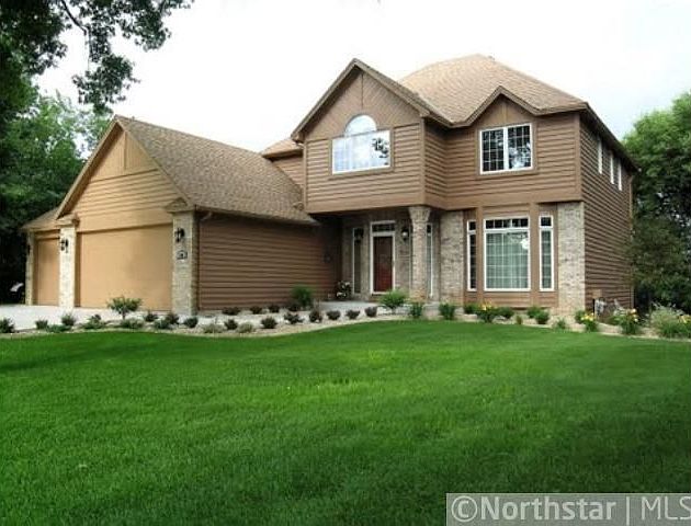 1st image of 536 138th Ln NE