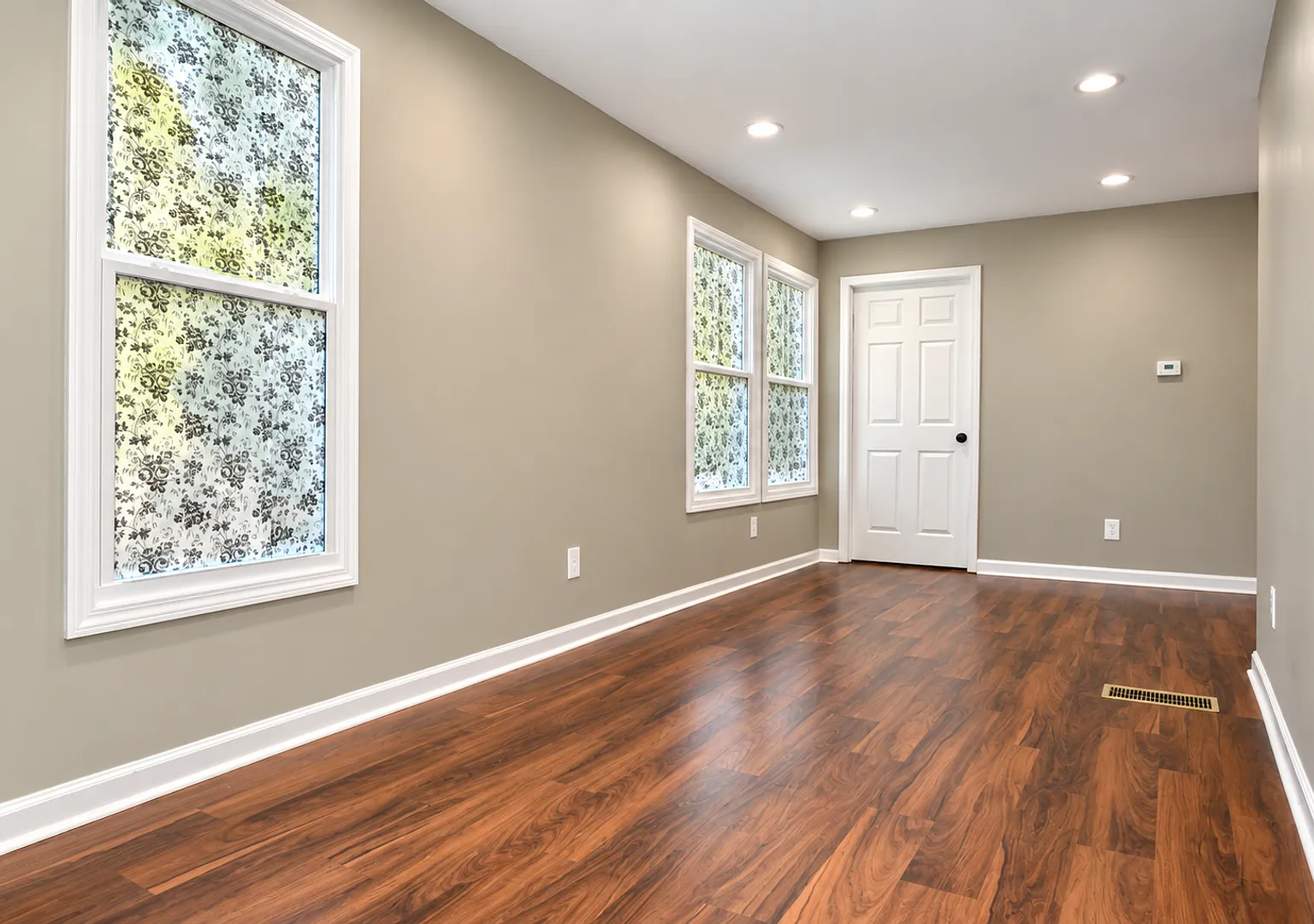 Updated 2BR / 1BA House — Photo 2