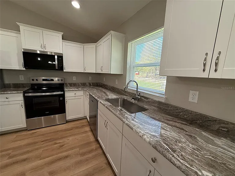 10426 SW 133rd Ave — Photo 7