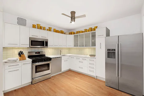 Sold by Corcoran | media 11