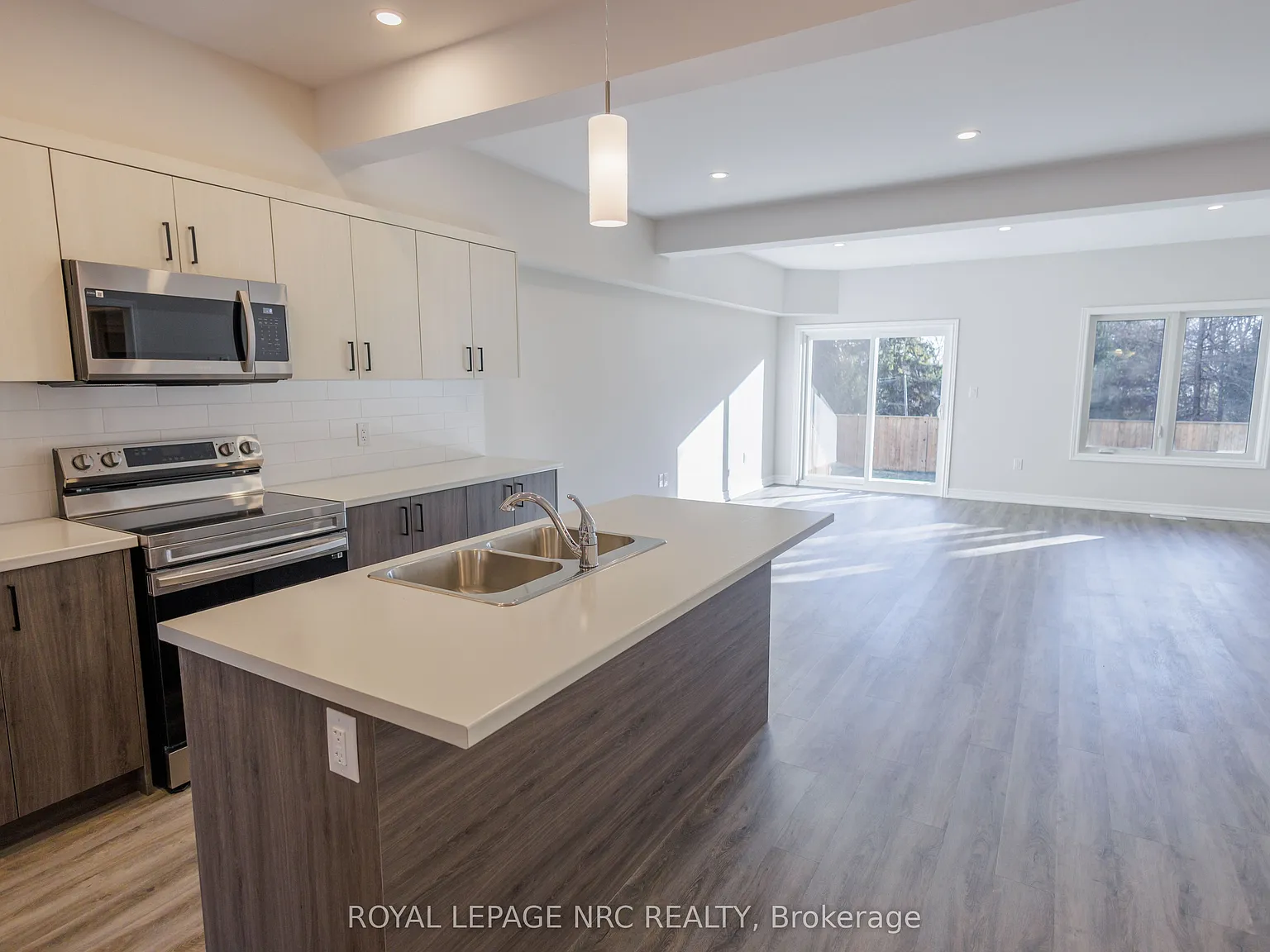2 bed, $2,500 — Photo 3