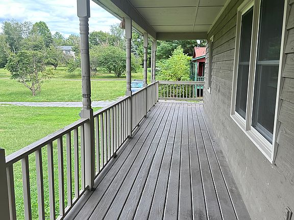 Front wrap around deck