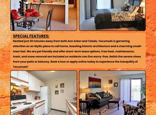 1074 E Chicago Blvd #13, Tecumseh, MI 49286