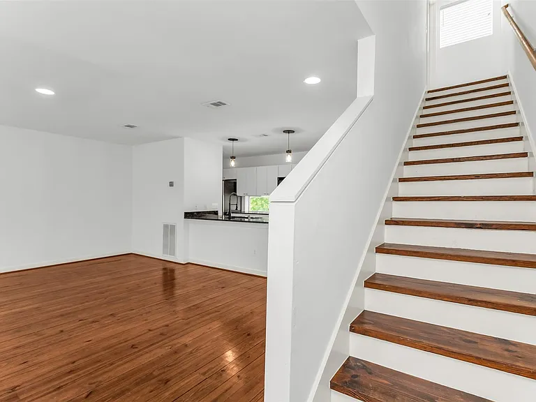 1429 Caddo St #B — Photo 5