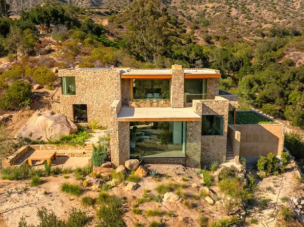 2211 McNell Rd, Ojai, CA 93023