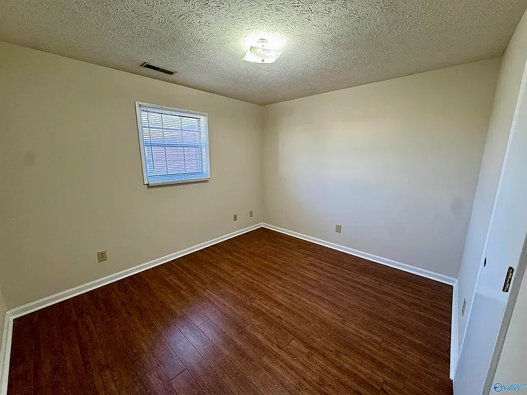 508 E McClellan St #B — Photo 6