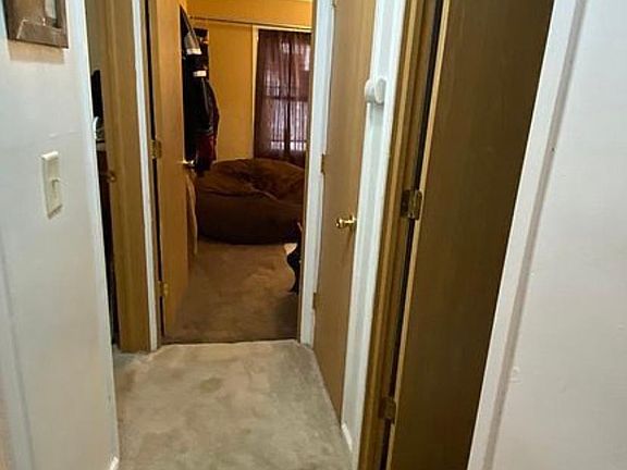 4th image of 1904 N Janney Ave #1