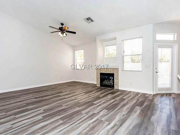 3rd image of 5792 Tuscan Hill Ct