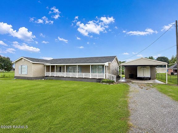 2nd image of 2903 Stacey Rd