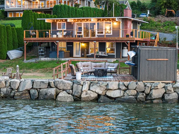 6915 Sunset View Drive NW, Gig Harbor, WA 98332