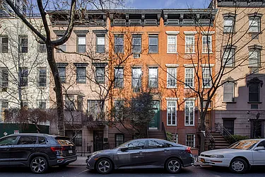 217 East 31st Street  image 1 of 25